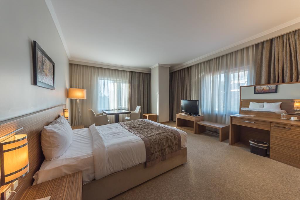 Hotel Almina Park Duzce Esterno foto